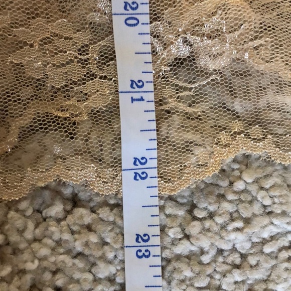 Elegant lace button down shirt - Picture 5 of 5